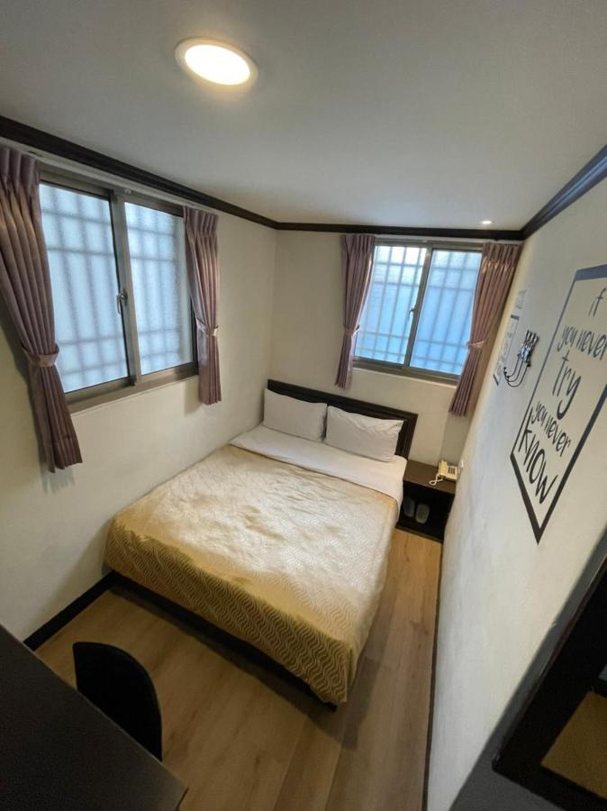 Holiday Business Hotel T'ai-tung Exteriér fotografie