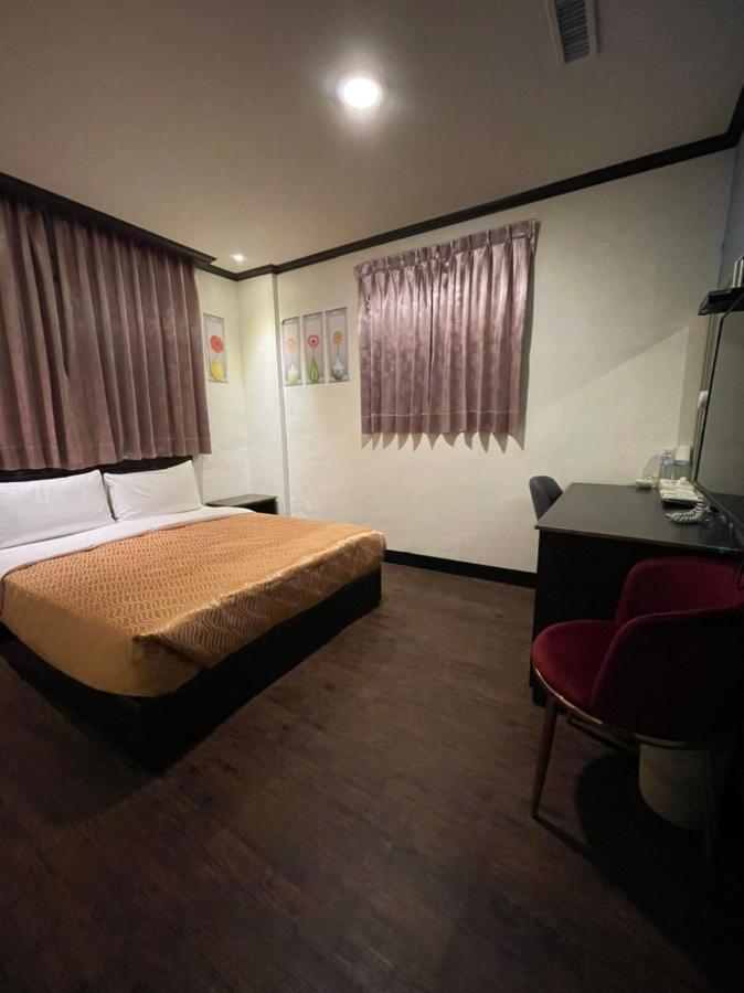 Holiday Business Hotel T'ai-tung Exteriér fotografie